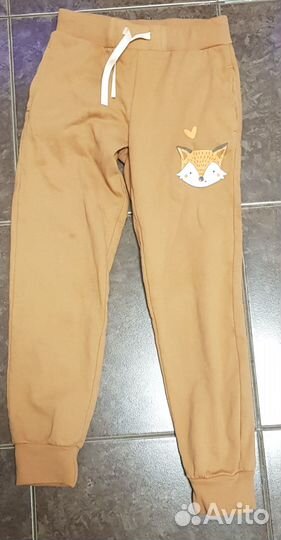 Одежда для девочки 122-128 размер