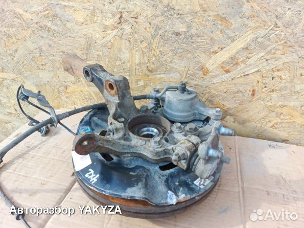 Кулак передний левый Sportage 4 Киа Спортейдж 4