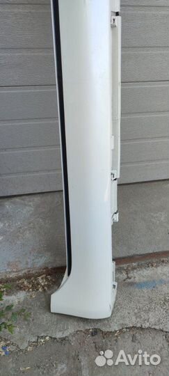 Накладка на порог наружная правая Lexus Ls460 4