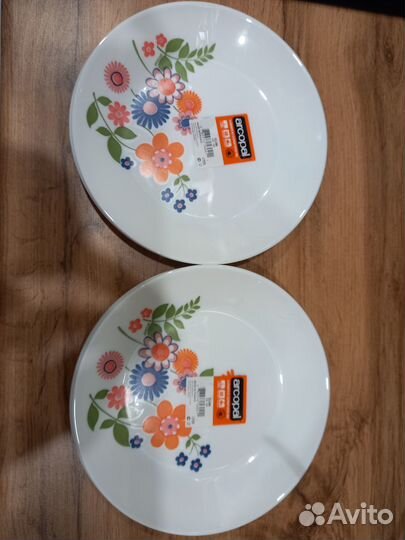 Тарелки новые 6 шт