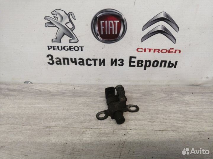 Датчик коленвала Peugeot Boxer 2.2 е5