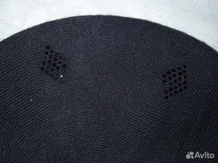 Берет новый