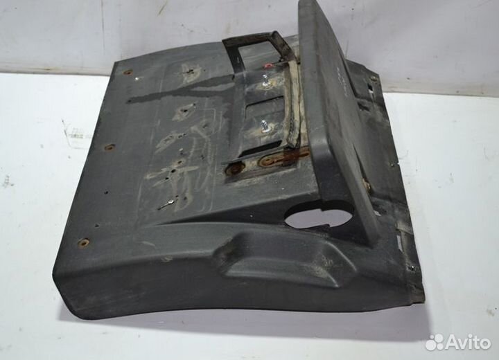 Крыло ведущего моста, заднее левое renault trucks