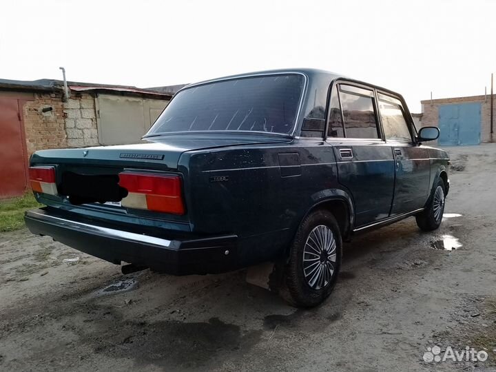 ВАЗ 2107 1.5 МТ, 2002, битый, 72 000 км