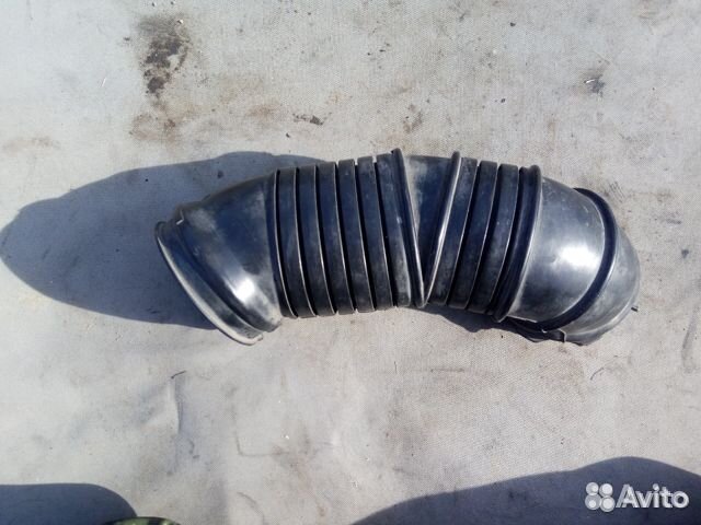 Патрубок воздушного фильтра Audi A8 D3