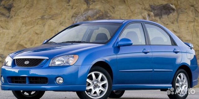 Стекло лобовое Киа Спектра