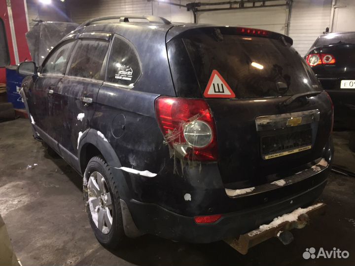 1 Автомобиль на запчасти Chevrolet Captiva С-100
