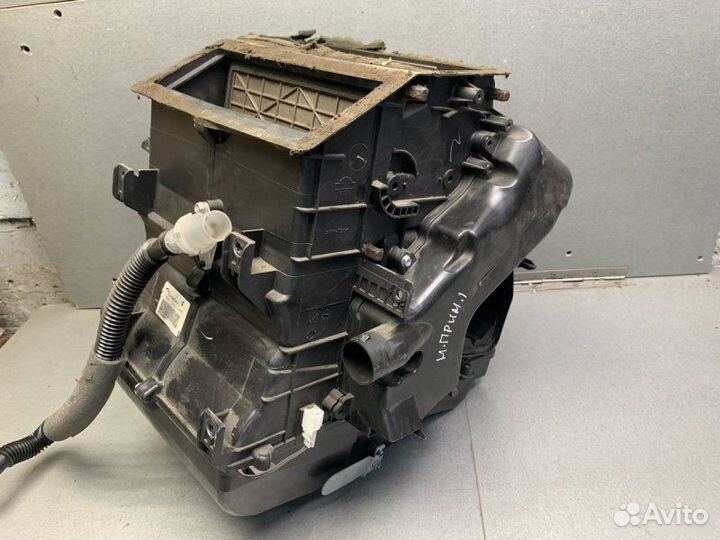 Корпус печки Nissan Primera P12 седан 2.0 QR20