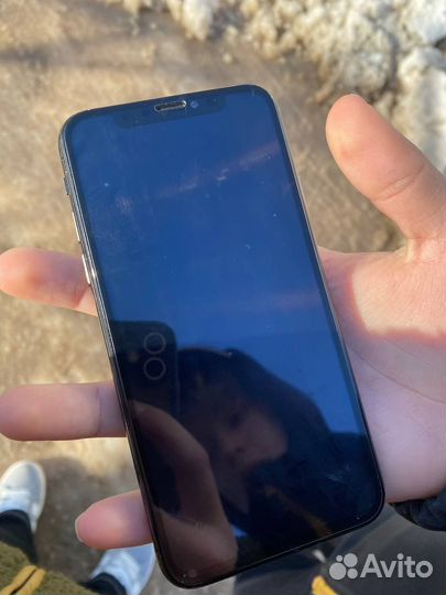 iPhone X, 64 ГБ