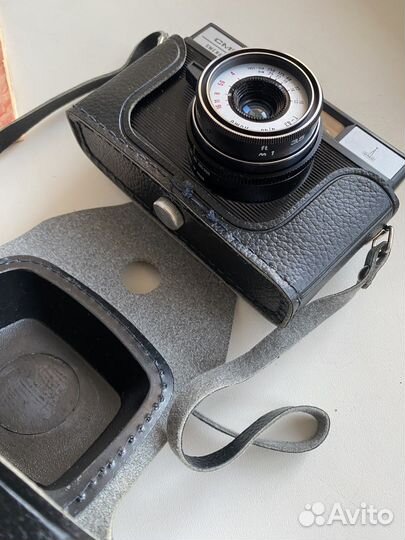 Плёночный фотоаппарат смена symbol