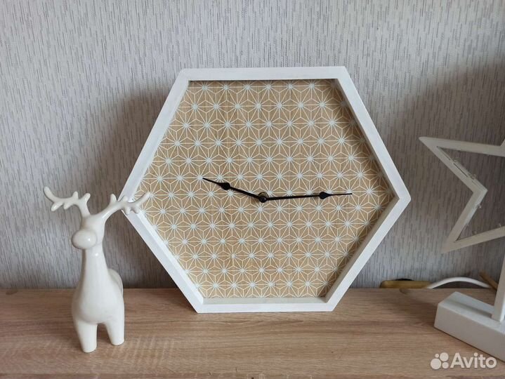 Часы modi интерьерные