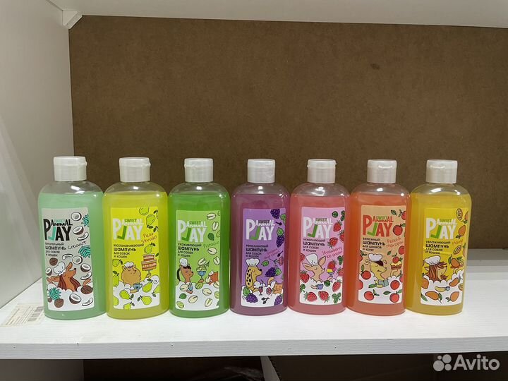 Шампуни для кошек и собак разные