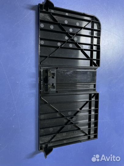 RM1-7728-000CN передняя крышка