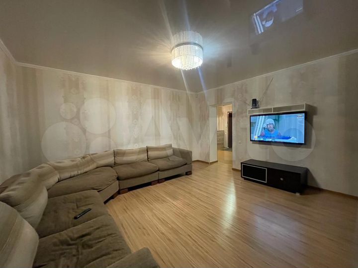 3-к. квартира, 100 м², 9/9 эт.