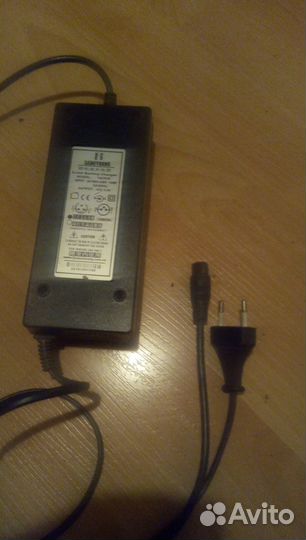 Зарядка для электросамоката 42в 3а