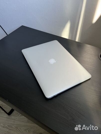 Apple MacBook Air 13 (2017)