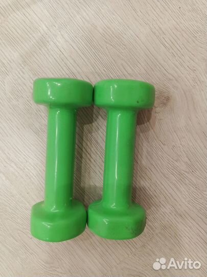 Продам гантели
