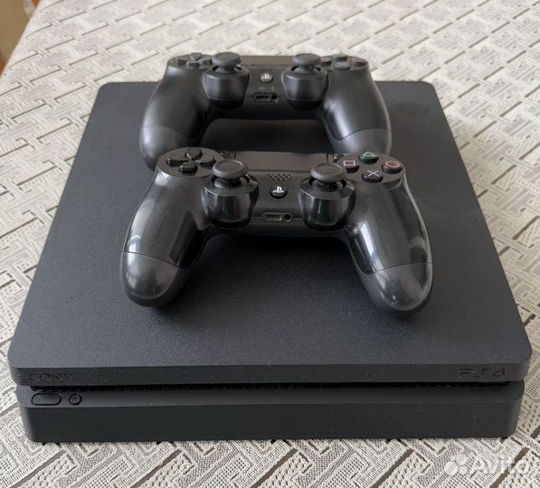 Sony playstation 4 slim 1 tb