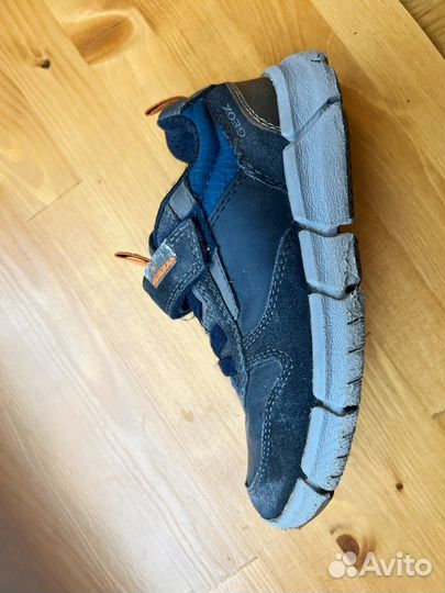 Кроссовки geox