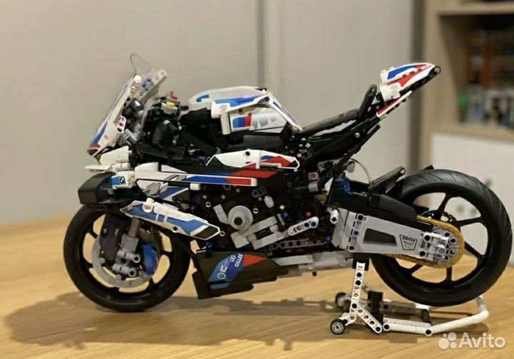 Конструктор BMW 1000rr 1920 деталей