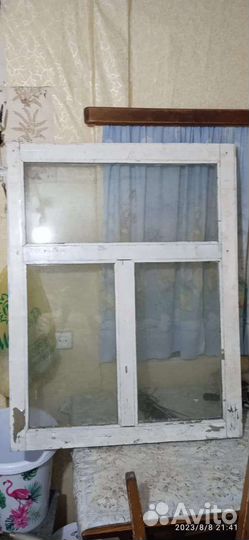 Оконные рамы деревянные со стеклом
