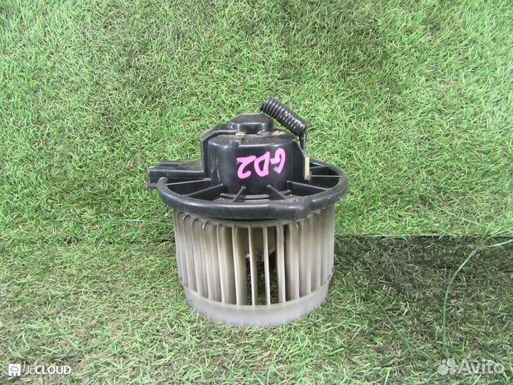 Мотор печки на honda FIT GD3 L15A