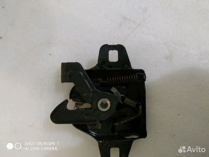 Замок капота Jeep Grand Cherokee wj