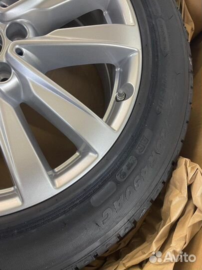 Летние колеса 255-720 R490 броневик Мерседес 223