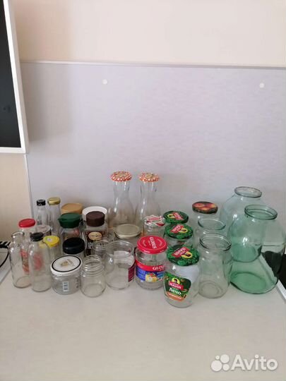 Баночки от детского питания и разные