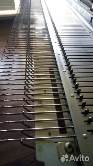 Вязальная машина Silver Reed SK155(3 класс)