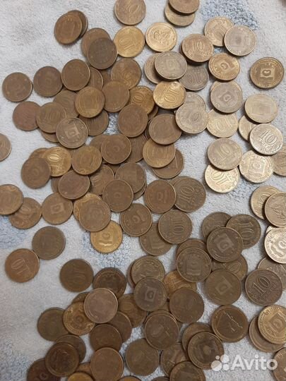 Монеты юбилейные 10рублей