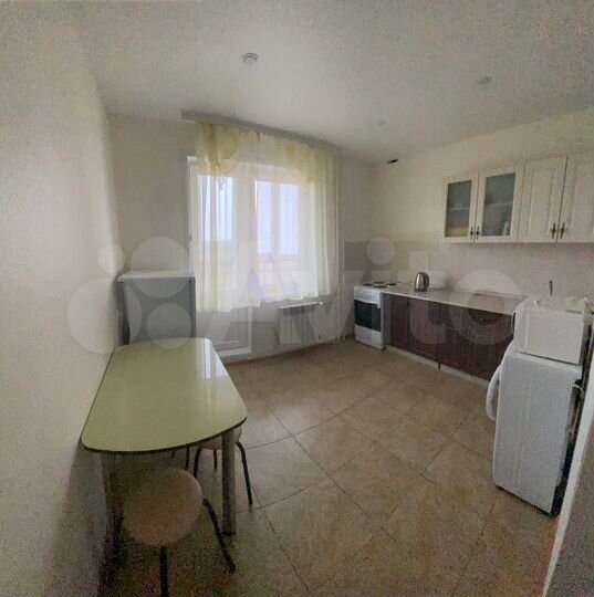 1-к. квартира, 42 м², 8/17 эт.