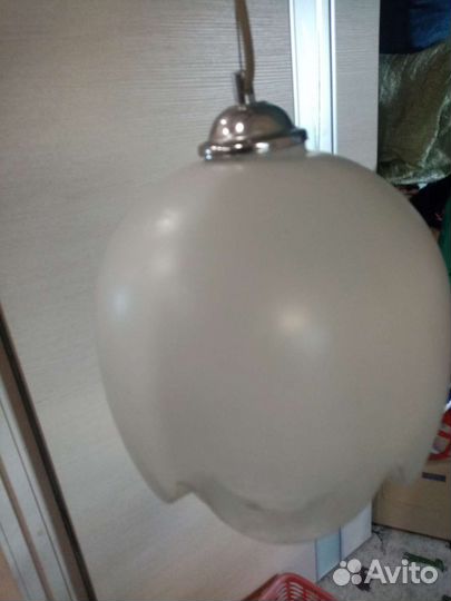 Светильник потолрчный