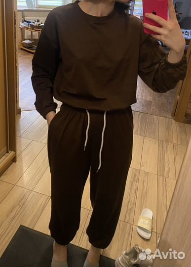 Костюм спортивный