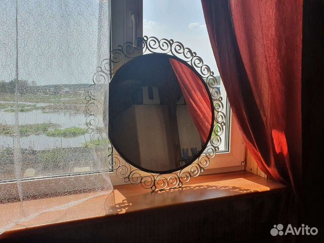 Зеркало старинное с металл. железной окантовкой