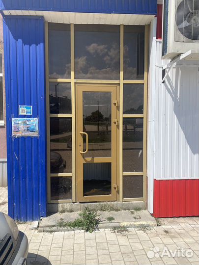 Дверь входная алюминиевая бу