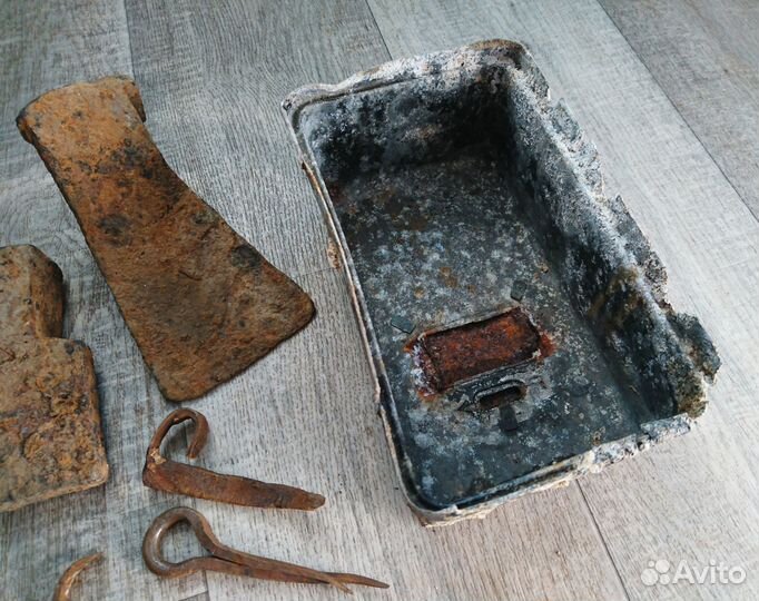 Лот вещей со старинного корабля