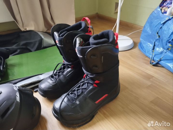 Сноуборд в комплекте