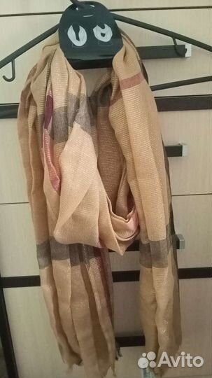 Шарфы женские, разные.Новые