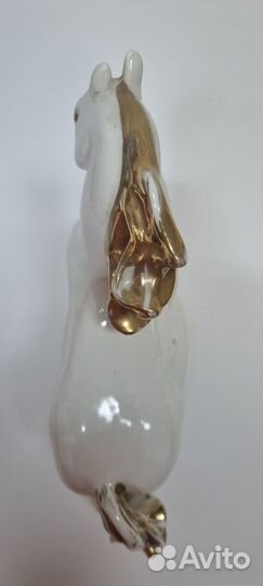 Статуэтка лфз. Конь Огонь. Золотая грива