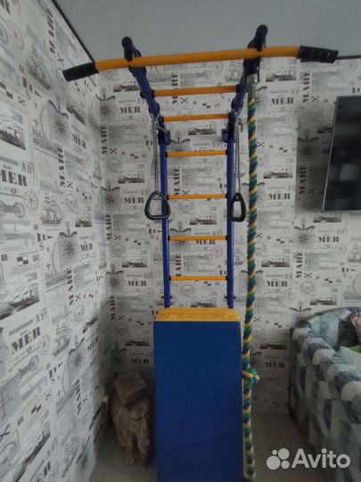 Детская шведская стенка