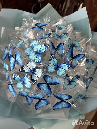 Букет из бабочек светящийся