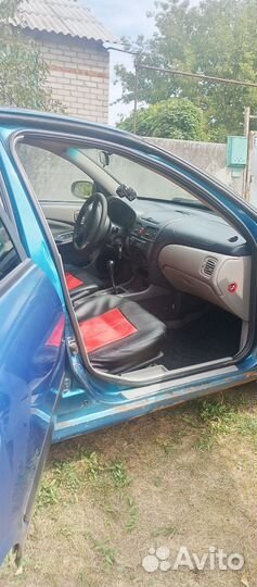 Nissan Almera 1.5 МТ, 2005, 200 000 км