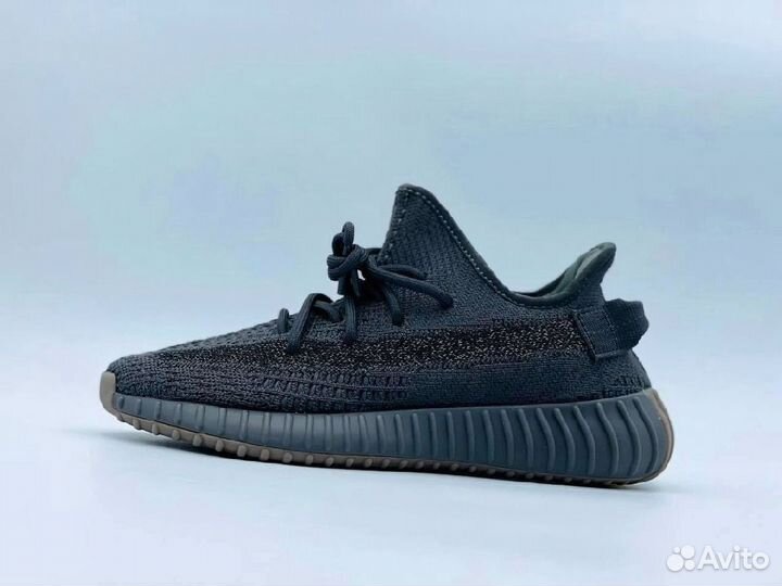 Кроссовки Adidas Yeezy boost 350 великан черные р4