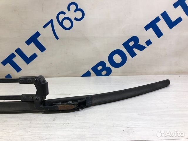 Поводок дворника peugeot 107 1.0 мт