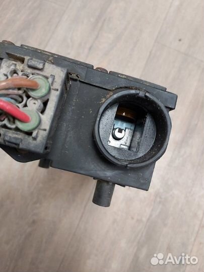 Блок ручника Bmw X5 4.8I E70 N62N 4.8I 2008