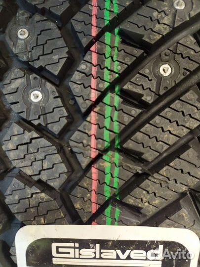 Gislaved Nord Frost 200 225/45 R18