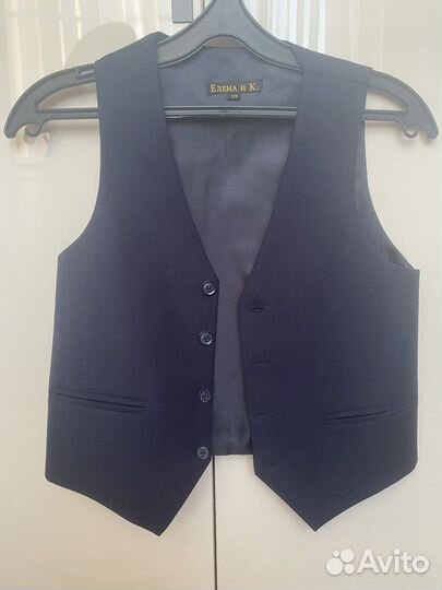 Жилетка для мальчика школьная 134 140