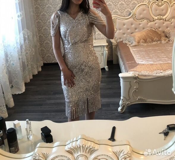Вечернее платье