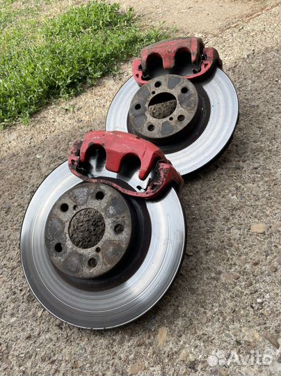 Передние тормоза субару